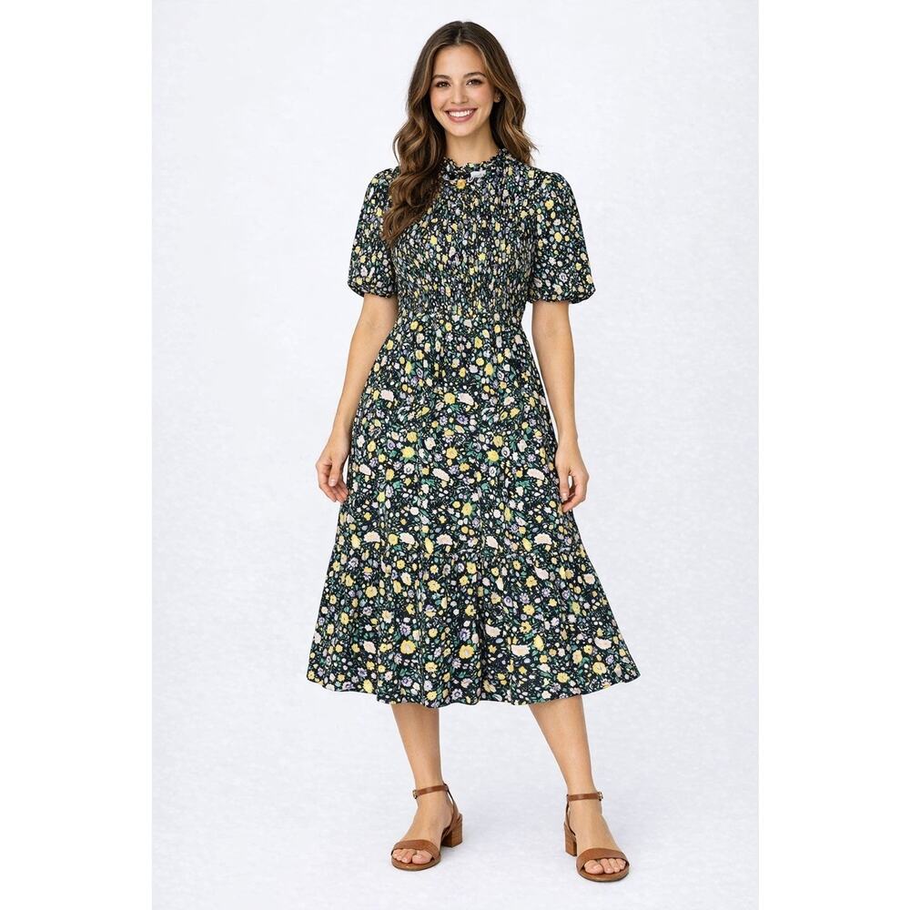 Hyacinth House Tuckernuck Samantha Smocked Black Floral Midi Dress Size LG NWT